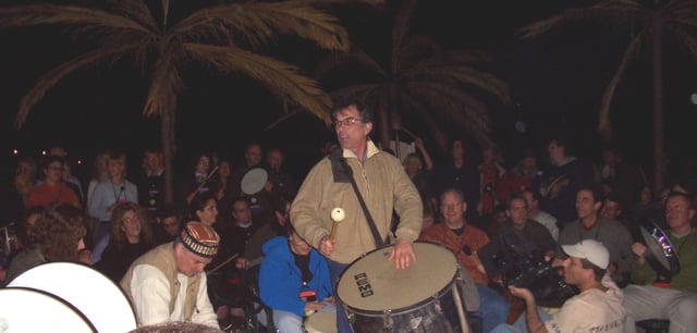 Mickey Hart leading a drum circle in February 2005