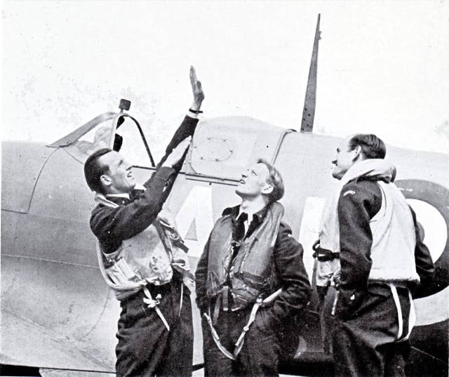 Norwegian fighter pilots in the United Kingdom during World War II