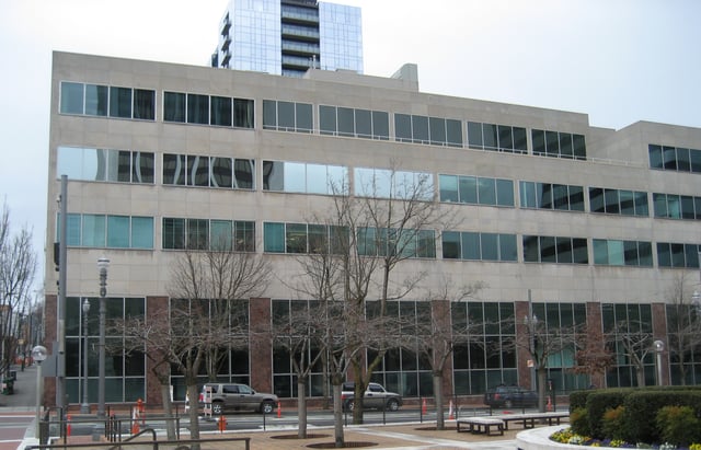 The Oregonian Building of 1948, which occupies a full city block in downtown Portland, housed the paper's headquarters from 1948 to 2014.