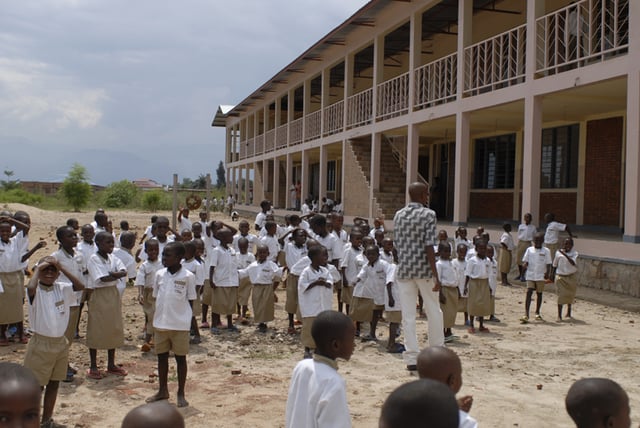 Carolus Magnus School in Burundi. The school benefits from the campaign "Your Day for Africa" by Aktion Tagwerk.