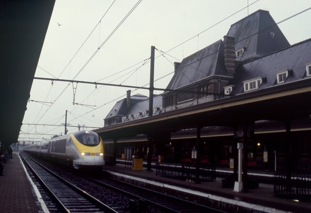 Eurostar passing Tournai on the Belgian classic line