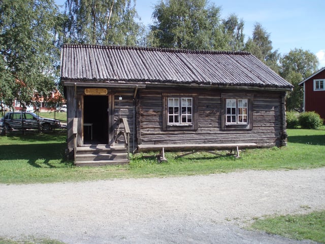 Old parish house from the 18th century in Ström's parish