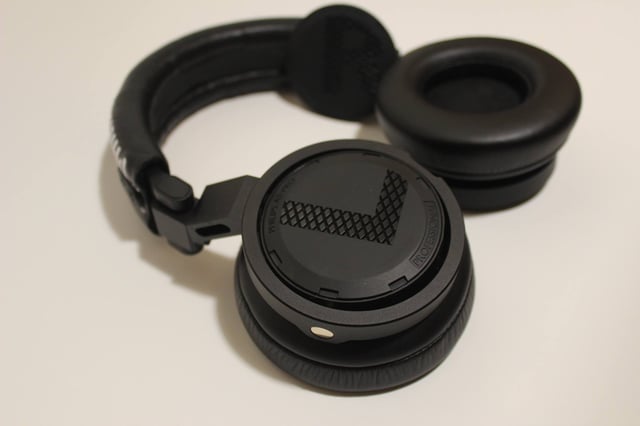 The Philips A5-PRO headphones
