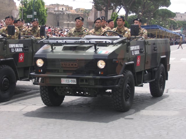 Military Corps of the Sovereign Military Order of Malta, ACISMOM, in parade during Festa della Repubblica in Rome (2007)