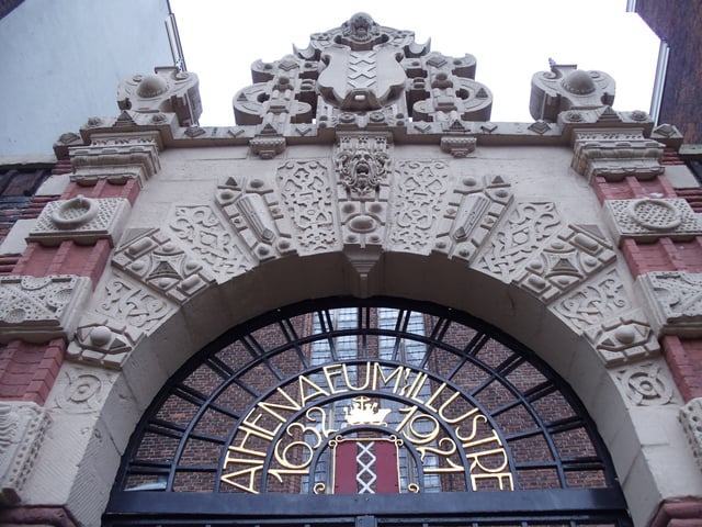 The Agnietenkapel Gate at the University of Amsterdam, founded in 1632 as the Athenaeum Illustre.