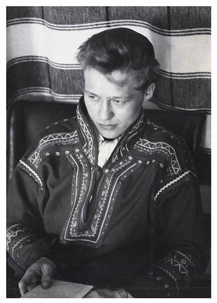 Nils-Aslak Valkeapää, a Sámi writer, musician and artist from Finland