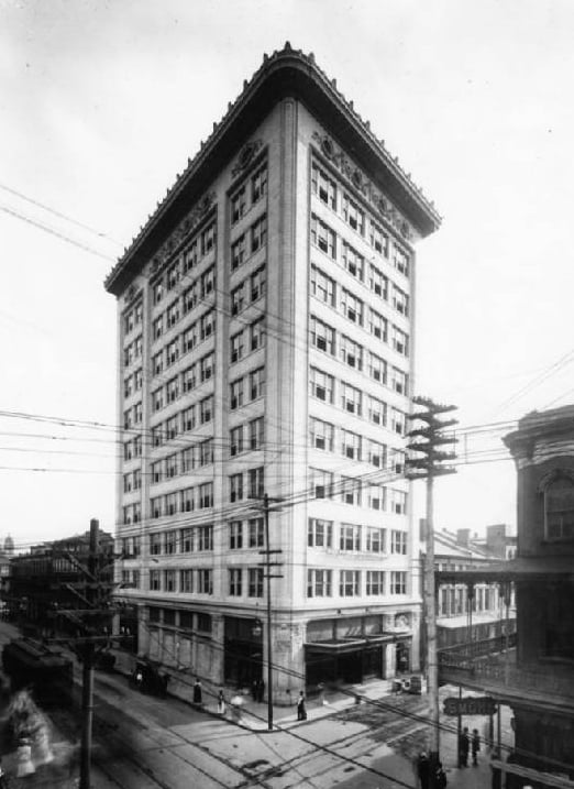 The Van Antwerp Building, completed in 1907.