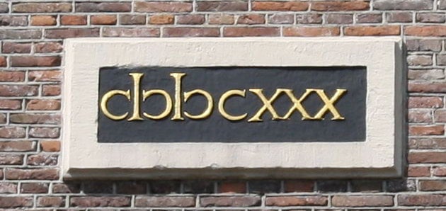 "1630" on the Westerkerk in Amsterdam, with the date expressed in "apostrophus" notation.