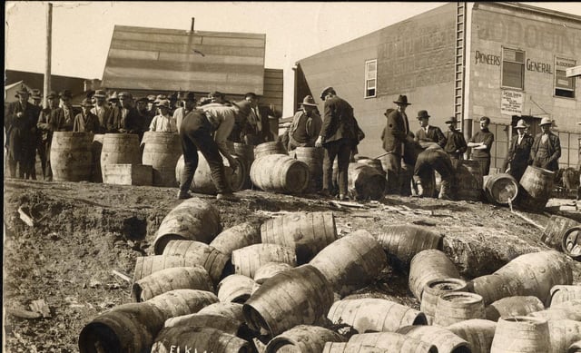 Law enforcement confiscate stores of alcohol in Elk Lake in an effort to enforce prohibition. The prohibition measures were introduced in 1916, and were not repealed until 1927.