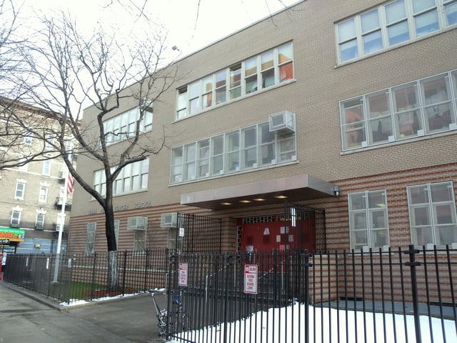 PS 18, Morris Avenue