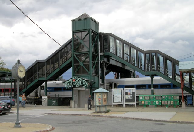 The Peekskill station