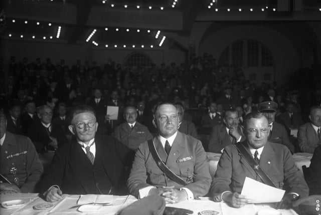 Franz Seldte (right) with Alfred Hugenberg and Major Franz von Stephani at a rally against the Young Plan, Berlin Sportpalast, 1929