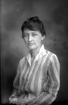 Georgia O'Keeffe as a teaching assistant to Alon Bement at the University of Virginia in 1915