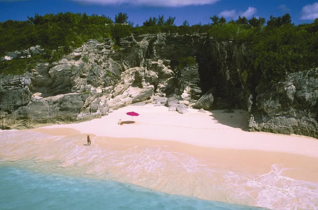One of Bermuda's pink-sand beaches at Astwood Park.