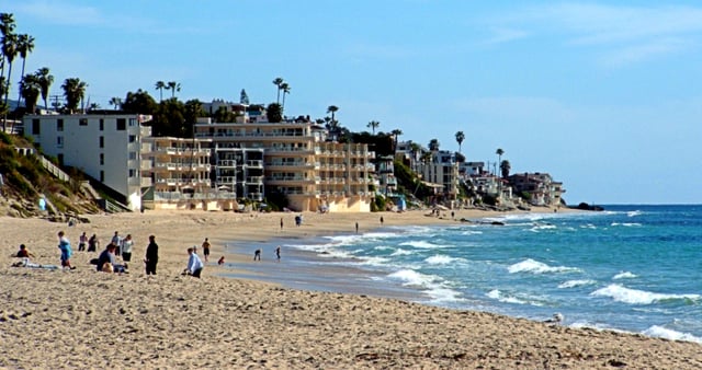 Laguna Beach coastline is popular for sunbathers