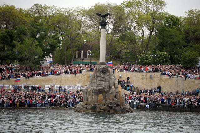 Pro-Russian supporters in Sevastopol, Crimea, 9 May 2014