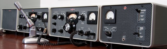 Collins S/Line – 516F-2 power supply, 75S-3B receiver, 32S-3 transmitter, 312B-4 console, SM-1 microphone, circa 1969