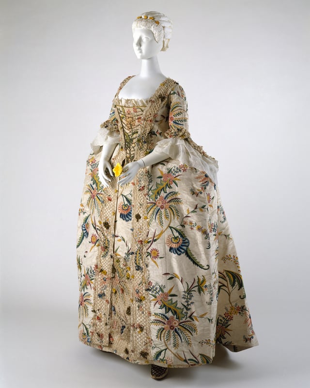 Robe à la française 1740s, as seen in one of the exhibits at the Costume Institute.