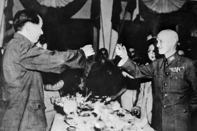 In an effort to defeat the Japanese, Mao (left) agreed to collaborate with Chiang (right).