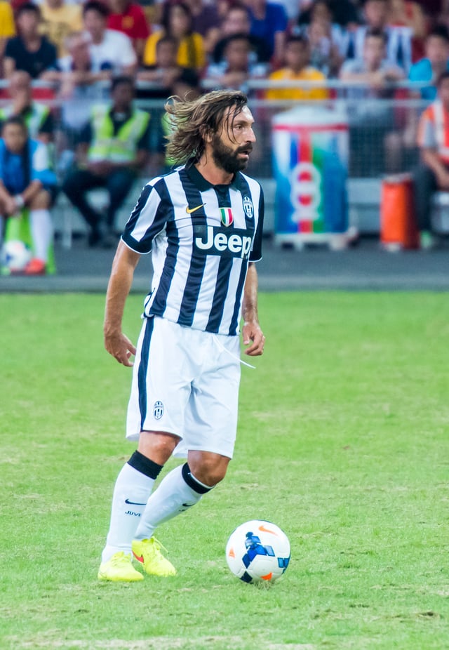 Pirlo playing for Juventus in 2014