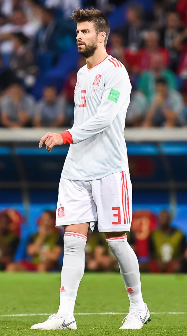 Piqué playing in the Iberian derby against Portugal in the 2018 FIFA World Cup.