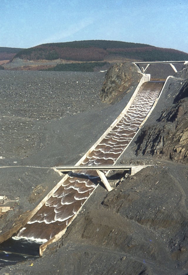 Spillway on Llyn Brianne dam, Wales, soon after first fill