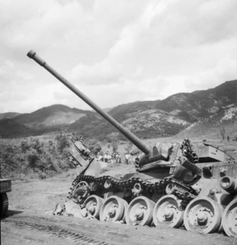 Centurion tank of the 8th Hussars at Battle of Imjin.