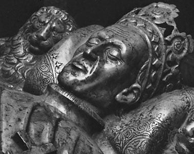 Jagiełło's sarcophagus, Wawel Cathedral