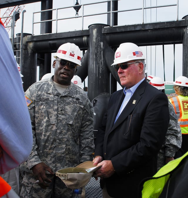 Secretary of the Army Francis J. Harvey (r) discusses U.S. Army Corps of Engineers operations in New Orleans with Brigadier General Robert Crear, commander, Mississippi Valley Division, USACE in New Orleans, 2006.