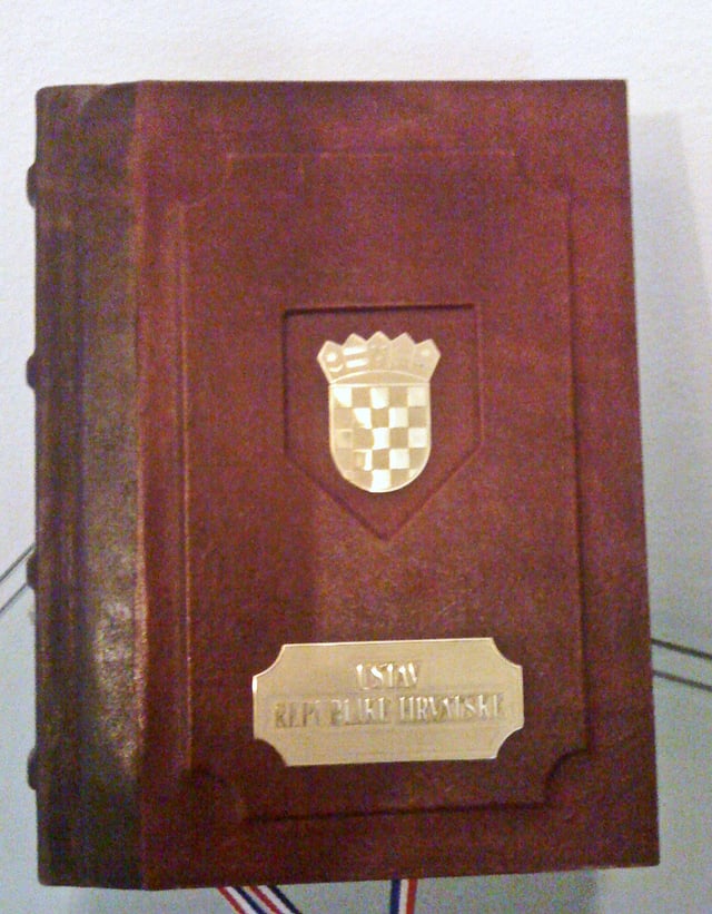 "Constitution no. 1", which is kept in the great hall of the Palace of the Constitutional Court and is used on the occasion of the presidential inauguration