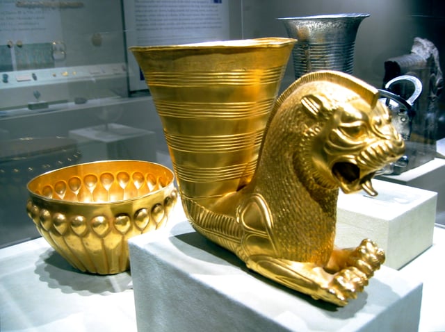 An Achaemenid drinking vessel