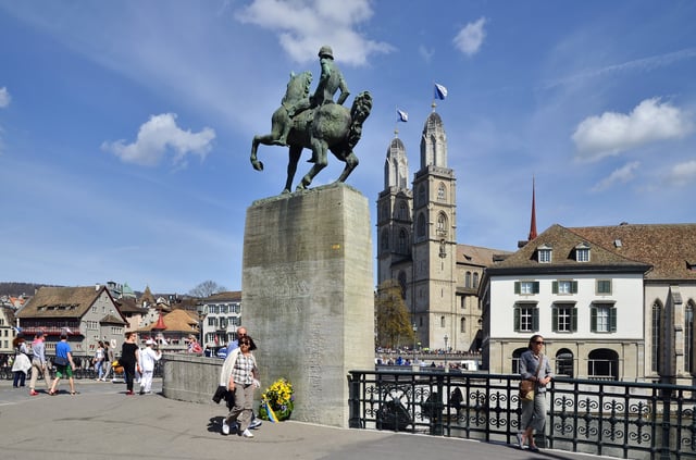 Hermann Haller's Hans Waldmann (mayor) monument from 1937
