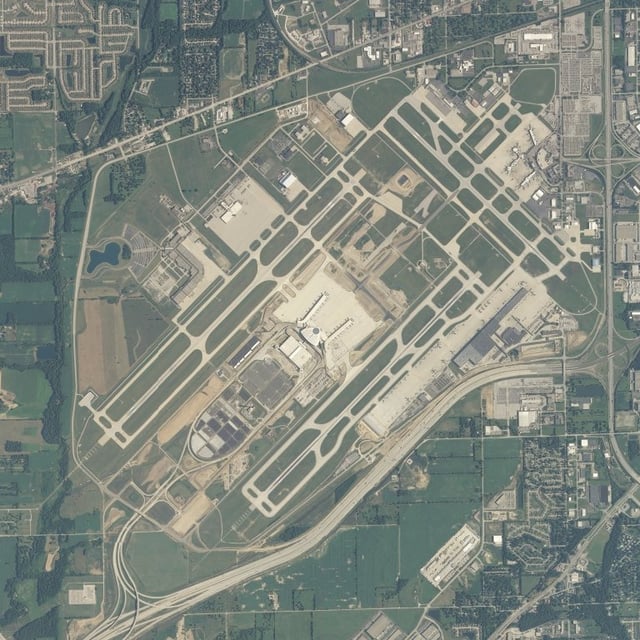 Satellite image of Indianapolis International Airport.