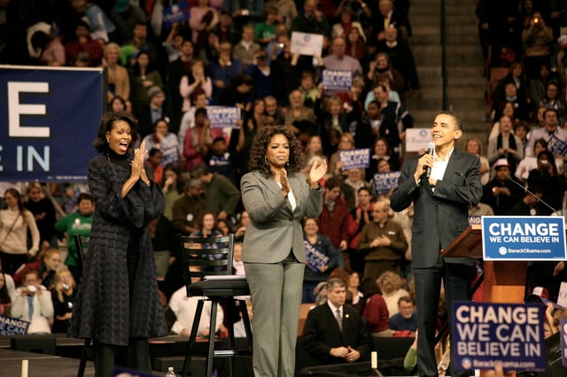 Oprah Winfrey joins the Obamas on the campaign trail, December 10, 2007.
