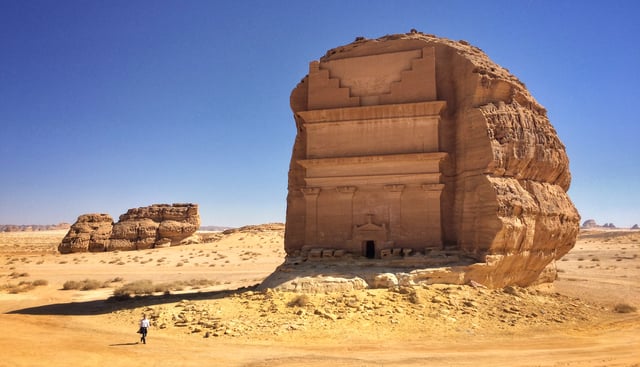 Qaṣr Al-Farīd (Arabic: قَصْر ٱلْفَرِيْد‎), the largest tomb at the archaeological site