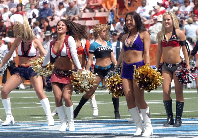 Cheerleaders at the 2006 Pro Bowl