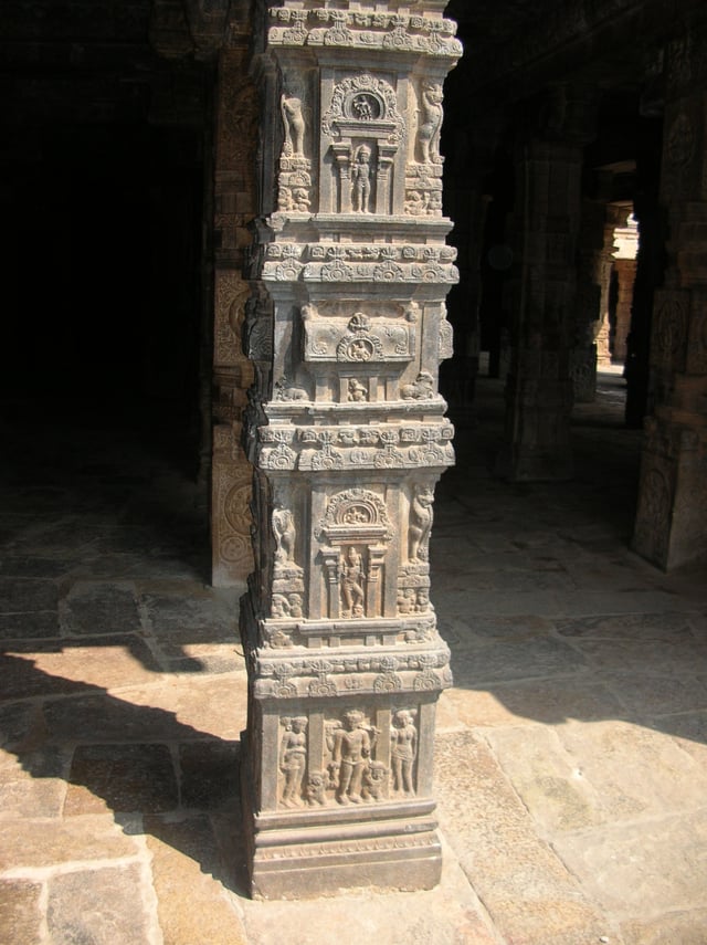 With heavily ornamented pillars accurate in detail and richly sculpted walls, the Airavateswara temple at Darasuram is a classic example of Chola art and architecture.