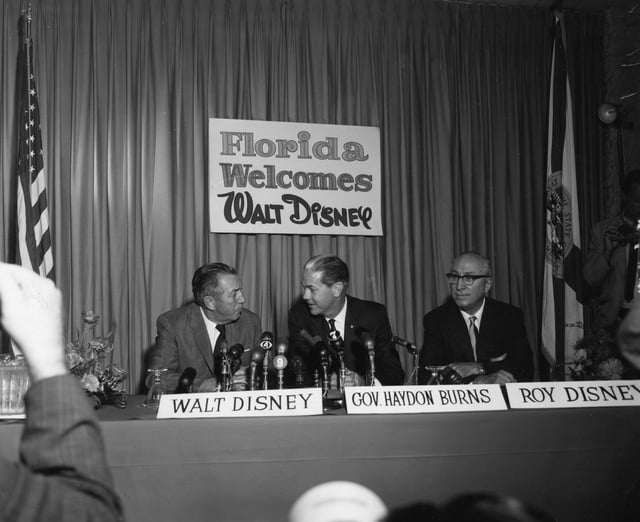 Walt Disney (left) with his brother Roy O. Disney (right) and then Governor of Florida W. Haydon Burns (center) on November 15, 1965, publicly announcing the creation of Disney World