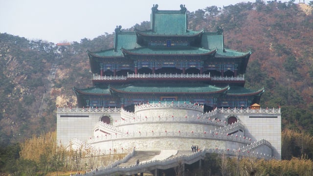 Xianguting Temple, a daoguan in Weihai, Shandong, China