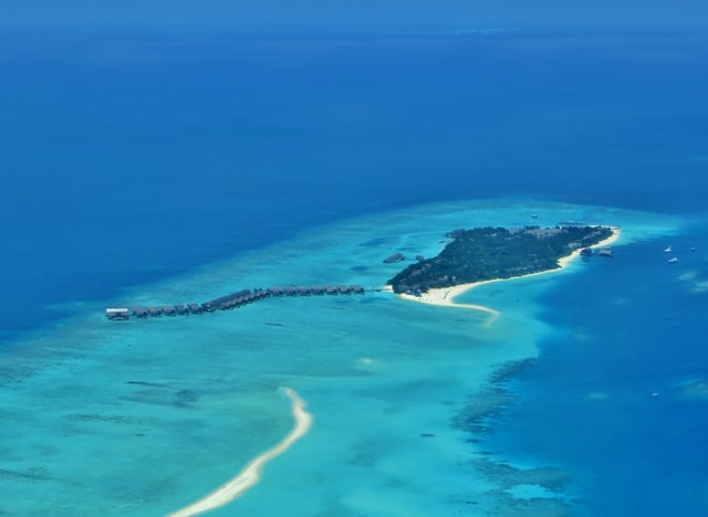 The resort island of Landaa Giraavaru (Baa atoll)