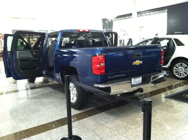 2017 Chevrolet Silverado LT rear