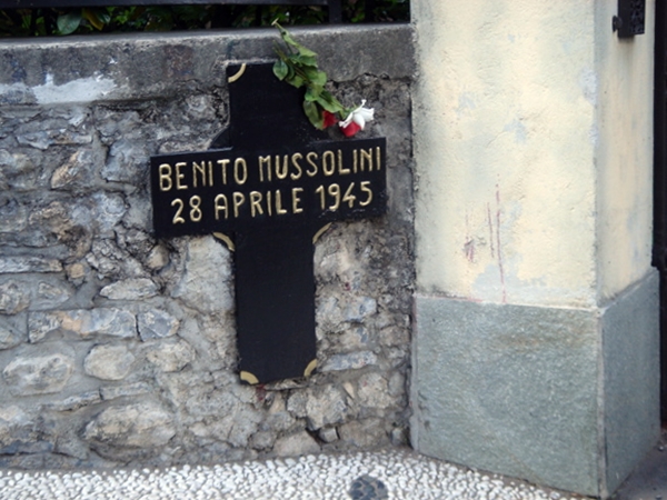 Cross marking the place in Mezzegra where Mussolini was shot