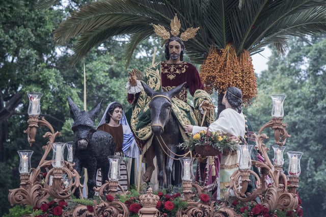 Jesus' triumphal entry into Jerusalem, Pollinica