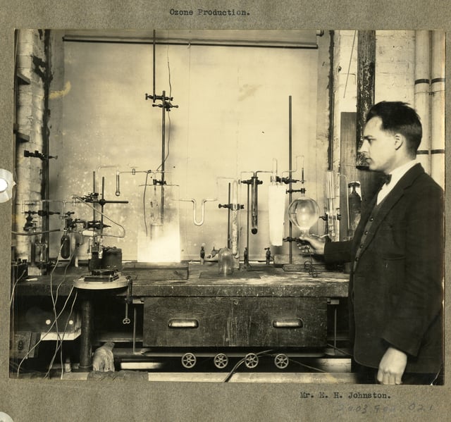 Ozone production demonstration, Fixed Nitrogen Research Laboratory, 1926