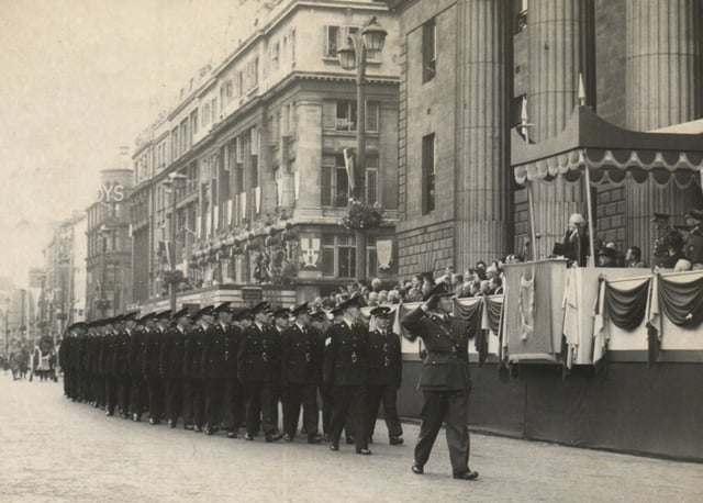 New Garda recruits salute the President of Ireland, An Tóstal, 1954