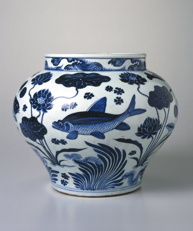 Wine jar with fish and aquatic plants, 14th century. Porcelain with underglaze cobalt blue decoration. Brooklyn Museum