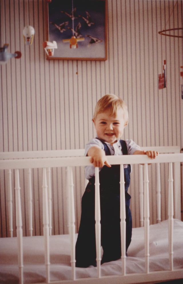 Baby standing in bed - 1983