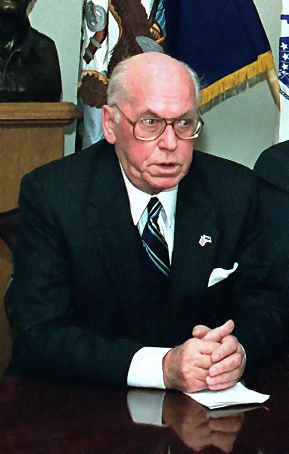 Lennart Meri became the president of Estonia after the restoration of independence.