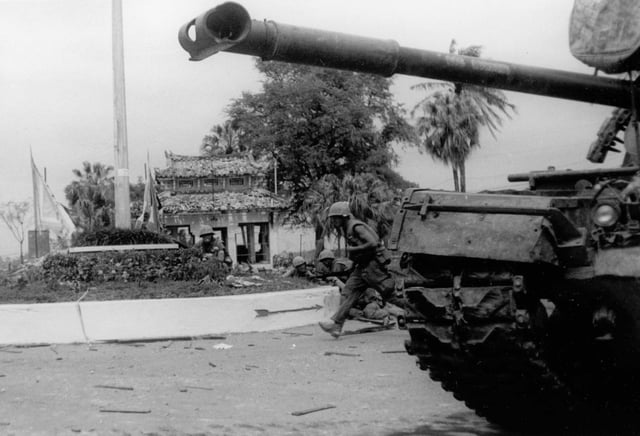 U.S. Marines clear buildings in southern Huế supported by tanks