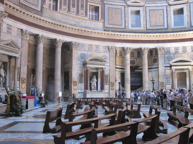 The interior of the Pantheon in 2011
